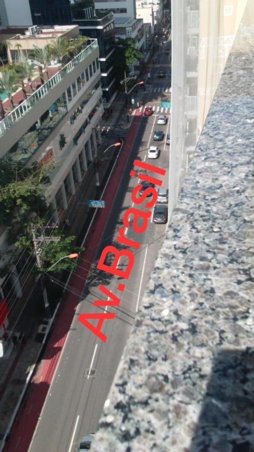 Apto Av. Brasil - Centro Balneário Camboriú Zewnętrze zdjęcie