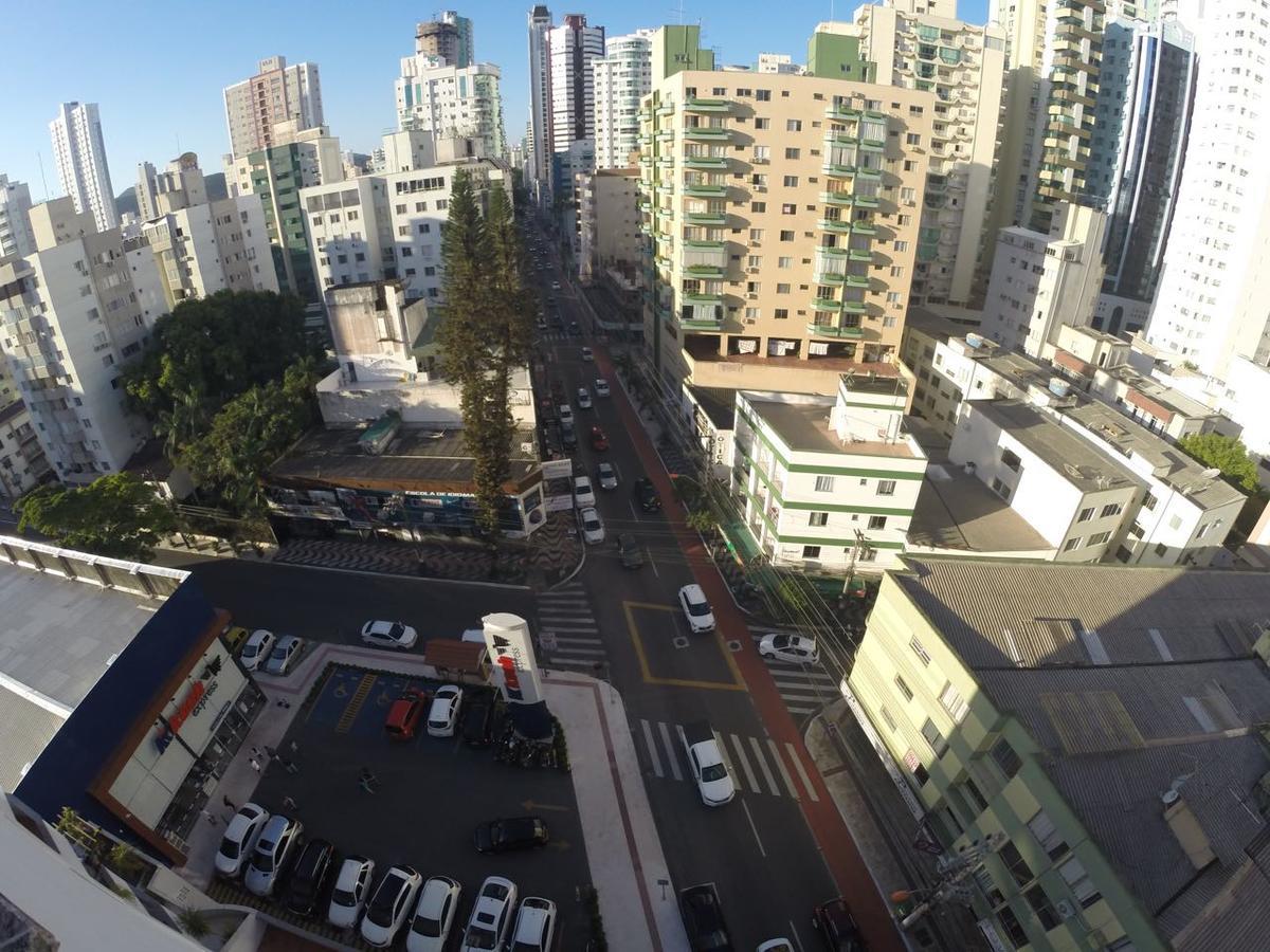 Apto Av. Brasil - Centro Balneário Camboriú Zewnętrze zdjęcie